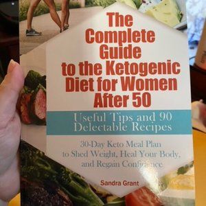 Guide to the Ketogenic Diet for Women After 50
